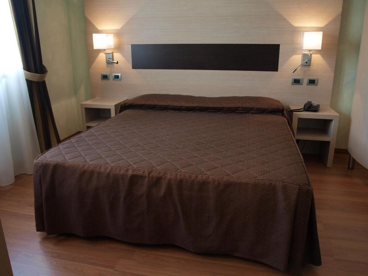 Hotel Arthur Solignano Nuovo Bagian luar foto